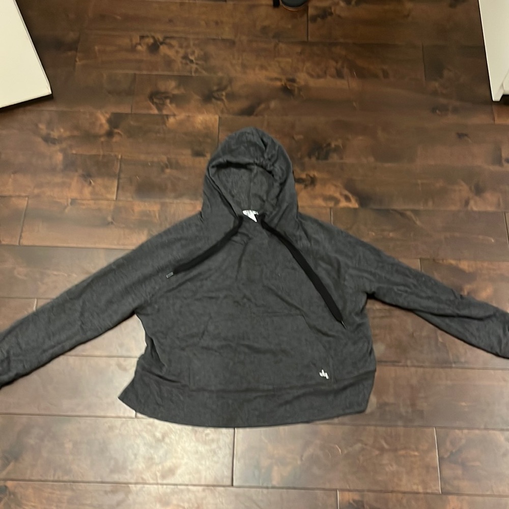 Grey cropped pullover